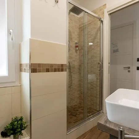 Comfy Vatican 4*